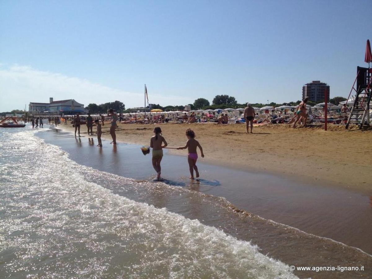 Lignano Sabbiadoro With Pool Apartment Luaran gambar